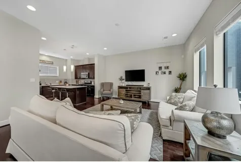 961 Saint Augustine Street Houston TX 77023