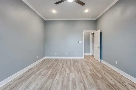 4927 E Ridge Creek Drive Houston TX 77053