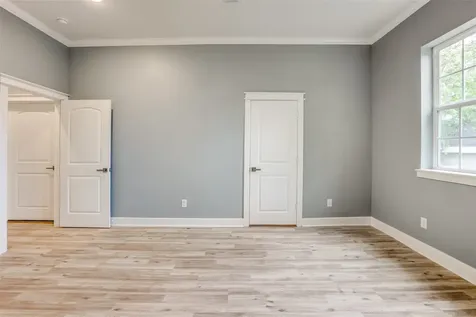 4927 E Ridge Creek Drive Houston TX 77053