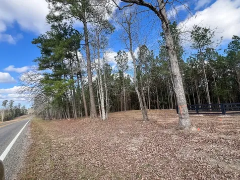 02 Fm 350 Livingston TX 77351