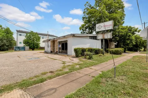 2905 Elgin Street Houston TX 77004