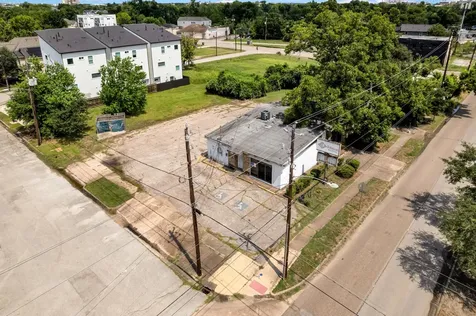 2905 Elgin Street Houston TX 77004