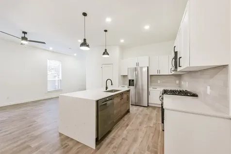 1868 Dry Cherry Lane B Dayton TX 77535