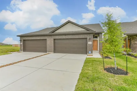 1868 Dry Cherry Lane B Dayton TX 77535