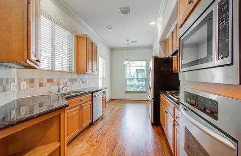 3211 Holly Crossing Drive Houston TX 77042