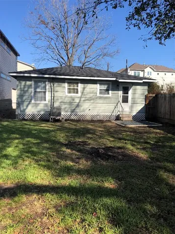 1320 W 24th Street Houston TX 77008