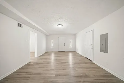 2942 Knotty Oaks Trail Houston TX 77045