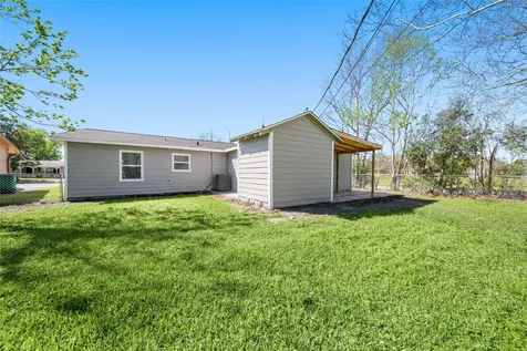2942 Knotty Oaks Trail Houston TX 77045