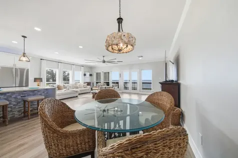 2534 Cliff Drive San Leon TX 77539