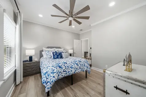2534 Cliff Drive San Leon TX 77539