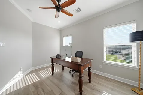 2534 Cliff Drive San Leon TX 77539