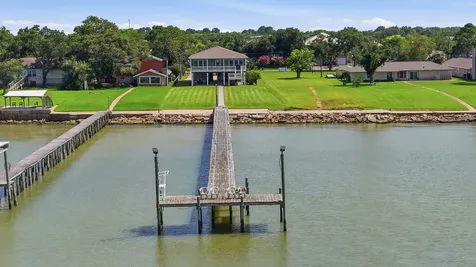 2534 Cliff Drive San Leon TX 77539
