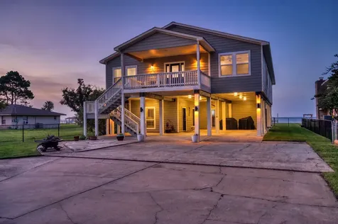2534 Cliff Drive San Leon TX 77539