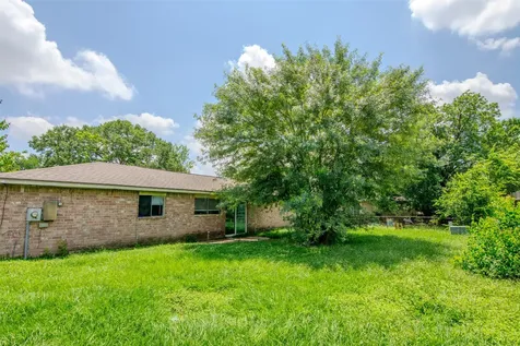 9311 Golden Wood Lane Houston TX 77086
