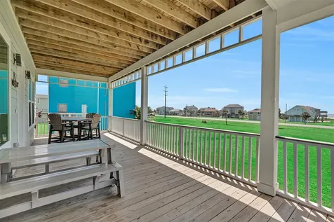 18515 Shaman Drive Galveston TX 77554