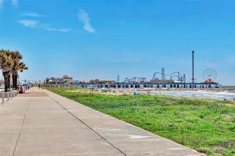 18515 Shaman Drive Galveston TX 77554