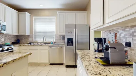 14 Willow Point Place The Woodlands TX 77382