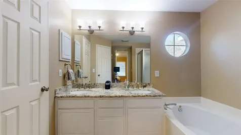 14 Willow Point Place The Woodlands TX 77382