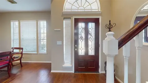 14 Willow Point Place The Woodlands TX 77382