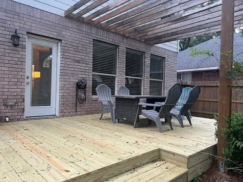 14 Willow Point Place The Woodlands TX 77382