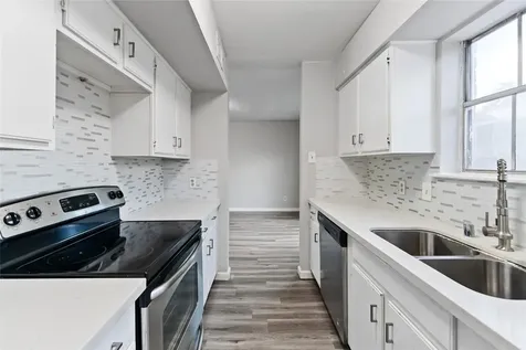 4154 Belle Park Drive Houston TX 77072