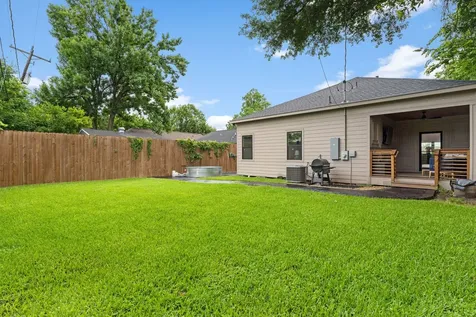 4327 Harby Street Houston TX 77023