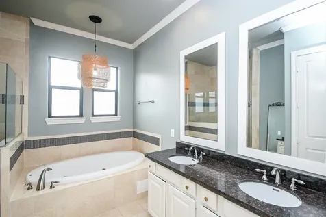 2222 Hilshire Lake Drive Houston TX 77080