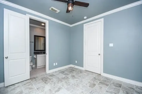2222 Hilshire Lake Drive Houston TX 77080