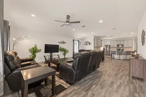 707 Silver Kettle Drive Rosharon TX 77583