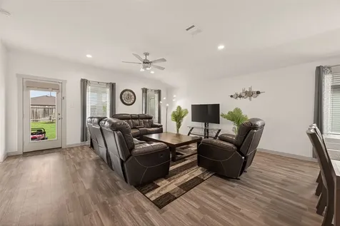 707 Silver Kettle Drive Rosharon TX 77583