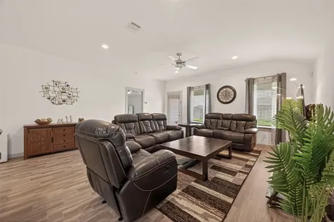 707 Silver Kettle Drive Rosharon TX 77583