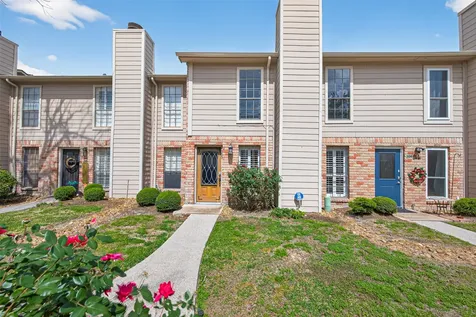 6700 Richardson Road 305 Houston TX 77069