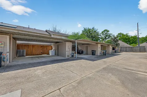 6700 Richardson Road 305 Houston TX 77069