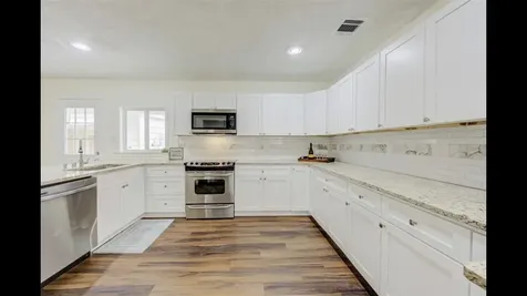 3610 Stoney Oak Drive Houston TX 77068