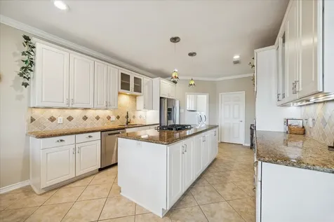 4626 Silhouette Drive Katy TX 77493