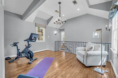 3105 Locke Lane Houston TX 77019