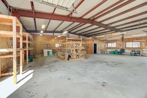 1399 County Road 611 Dayton TX 77535