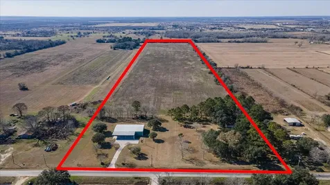 1399 County Road 611 Dayton TX 77535