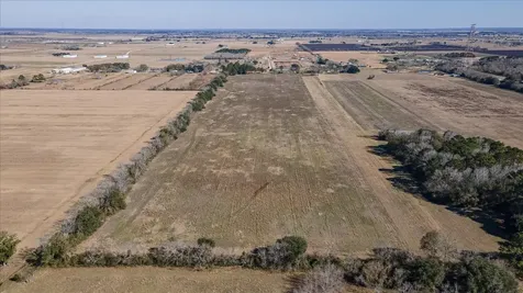 1399 County Road 611 Dayton TX 77535