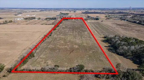 1399 County Road 611 Dayton TX 77535