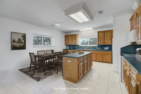 1399 County Road 611 Dayton TX 77535