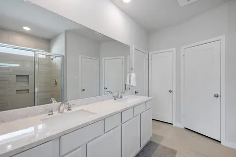 114 Cedar Hammock Trail Tomball TX 77375