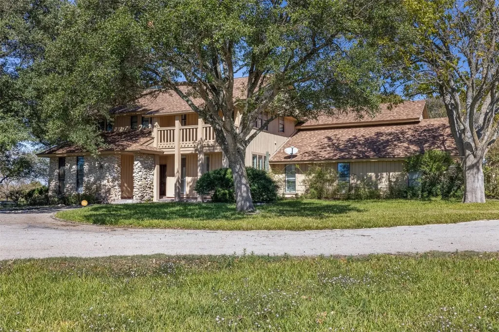 6773 Sunshine Valley Lane Navasota TX 77868