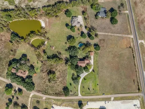 6773 Sunshine Valley Lane Navasota TX 77868