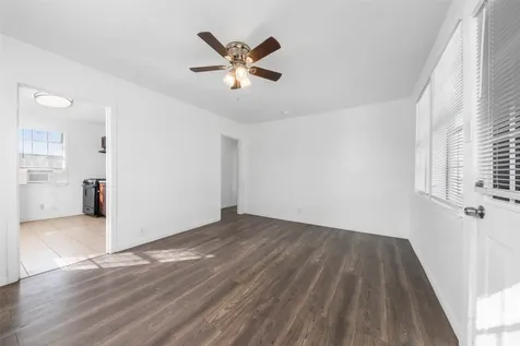 8331 Garland Street Street Houston TX 77017