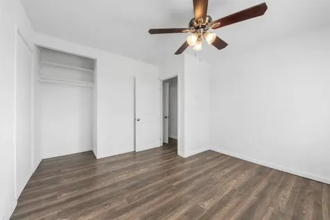 8331 Garland Street Street Houston TX 77017