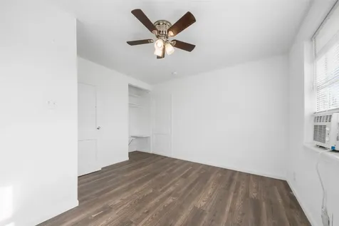 8331 Garland Street Street Houston TX 77017