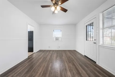 8331 Garland Street Street Houston TX 77017