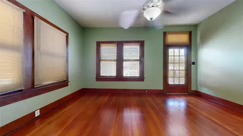 1711 Avenue M Galveston TX 77550