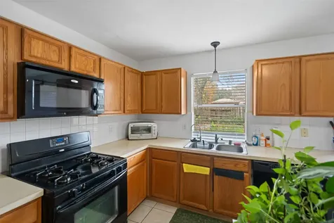 2514 Raintree Village Drive Katy TX 77449